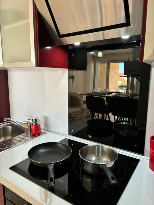 Appartement Confort 20 Metre Mer Sainte-Marie Exterior foto